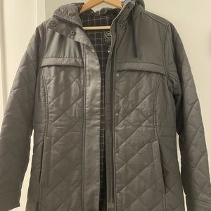 BNWT storm tech thermal jacket